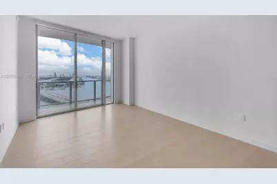 1400 Biscayne Blvd #2305, Miami, FL 33132 - Photo 4