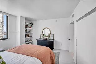 540 Brickell Key Dr, Miami, FL 33131 - Photo 30