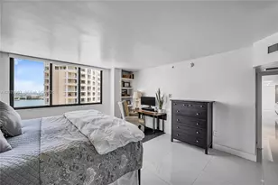 540 Brickell Key Dr, Miami, FL 33131 - Photo 34