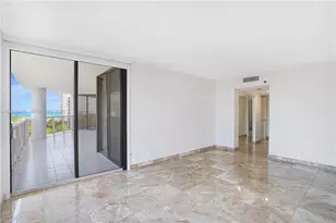 3600 Yacht Club Dr, Aventura, FL 33180 - Photo 30