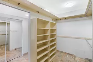 3600 Yacht Club Dr, Aventura, FL 33180 - Photo 26