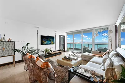 1331 Brickell Bay Dr #3607, Miami, FL 33131 - Photo 12