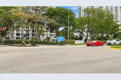 210 174 St #2401, Sunny Isles Beach, FL 33160 - Photo 38