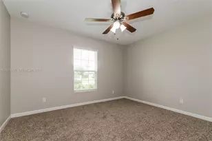 991 SW Dubois Ave, Port Saint Lucie, FL 34953 - Photo 14