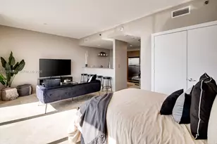 1060 Brickell Ave, Miami, FL 33131 - Photo 2