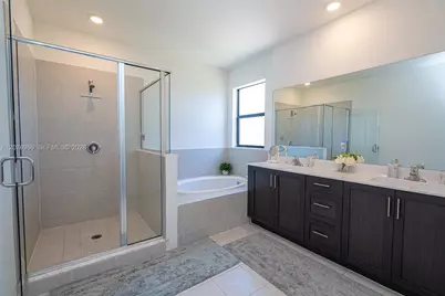 139 NE 27th Ter, Homestead, FL 33033 - Photo 36