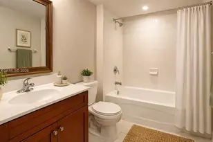36 NW 6th Ave, Miami, FL 33128 - Photo 8