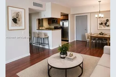 36 NW 6th Ave #805, Miami, FL 33128 - Photo 2