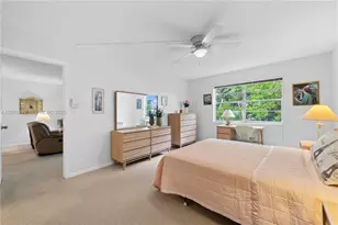 8305 NW 61st St, Tamarac, FL 33321 - Photo 10