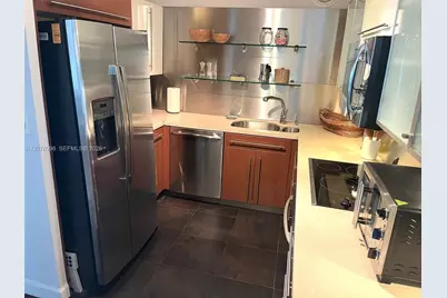 5161 Collins Ave #815, Miami Beach, FL 33140 - Photo 8