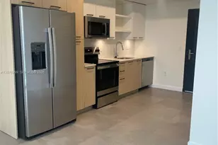 16395 Biscayne Blvd, North Miami Beach, FL 33160 - Photo 8