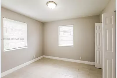 2435 Liberty St, Hollywood, FL 33020 - Photo 12