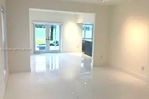 4861 Campo Sano Ct, Coral Gables, FL 33146 - Photo 6