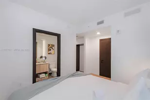 398 NE 5th, Miami, FL 33132 - Photo 24