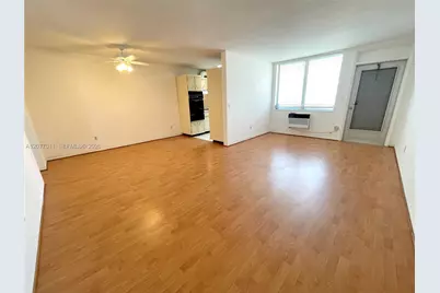 441 Collins Ave #30, Miami Beach, FL 33139 - Photo 2