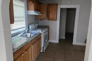 1971 Ella, Jacksonville, FL 32209 - Photo 4