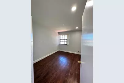 9177 W Sunrise Blvd, Plantation, FL 33322 - Photo 18