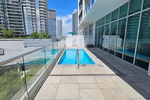 55 SE 6th St, Miami, FL 33131 - Photo 54