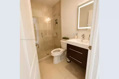 7821 NW 194th St #7821, Hialeah, FL 33015 - Photo 2