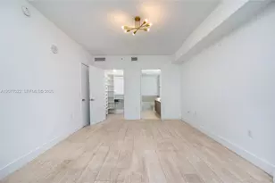 201 SW 17th Rd, Miami, FL 33129 - Photo 22