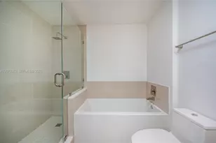 201 SW 17th Rd, Miami, FL 33129 - Photo 14