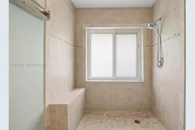 5200 W Lakes Dr, Deerfield Beach, FL 33442 - Photo 14