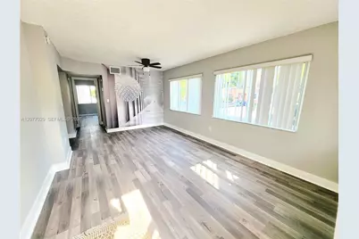 335 SW 20th St #1, Fort Lauderdale, FL 33315 - Photo 2