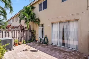 5614 NW 112th Pl, Doral, FL 33178 - Photo 18