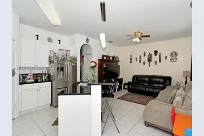 5614 NW 112th Pl, Doral, FL 33178 - Photo 14