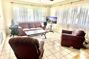 106 N 32nd Ave, Hollywood, FL 33021 - Photo 4