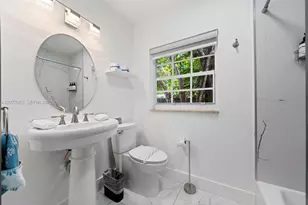 1308 Seabreeze Blvd, Fort Lauderdale, FL 33316 - Photo 12