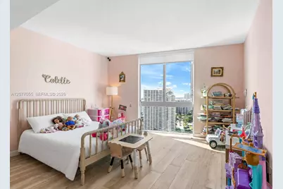 325 S Biscayne Blvd #2723, Miami, FL 33131 - Photo 28