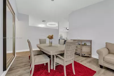 631 SW 176th Ave, Pembroke Pines, FL 33029 - Photo 20