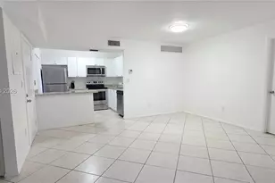 20125 NE 3rd Ct, Miami, FL 33179 - Photo 4
