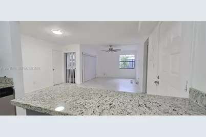 20125 NE 3rd Ct #3, Miami, FL 33179 - Photo 6