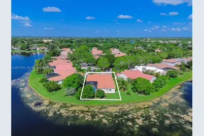 1928 Water Ridge Dr, Weston, FL 33326 - Photo 76