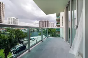 19390 Collins Ave, Sunny Isles Beach, FL 33160 - Photo 2