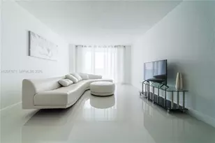 19390 Collins Ave, Sunny Isles Beach, FL 33160 - Photo 14
