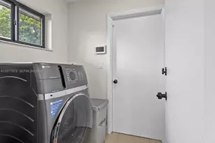 11033 NW 19th St, Coral Springs, FL 33071 - Photo 52