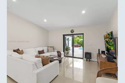 11033 NW 19th St, Coral Springs, FL 33071 - Photo 16