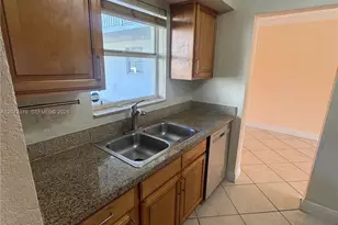 8601 SW 94th St, Miami, FL 33156 - Photo 4