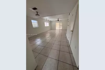2192 NE 171st St #1, North Miami Beach, FL 33162 - Photo 6