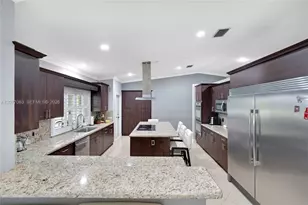 15290 SW 200th St, Miami, FL 33187 - Photo 14