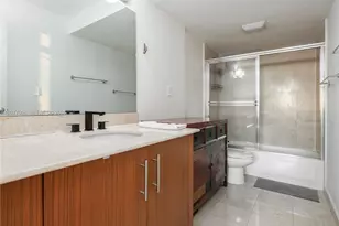 10275 Collins Ave, Bal Harbour, FL 33154 - Photo 18