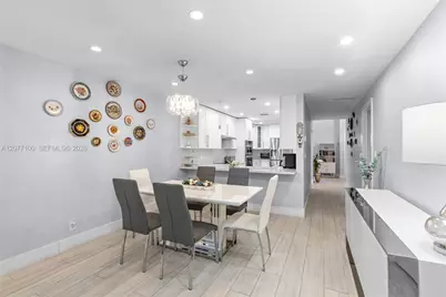 1064 NW 97th Ave #219, Pembroke Pines, FL 33024 - Photo 8