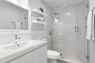 1064 NW 97th Ave, Pembroke Pines, FL 33024 - Photo 22