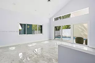 1880 Sweetbay Way, Hollywood, FL 33019 - Photo 8