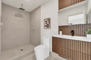 2651 Fletcher Ct, Hollywood, FL 33020 - Photo 12