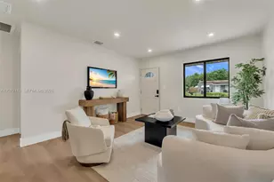 2651 Fletcher Ct, Hollywood, FL 33020 - Photo 4