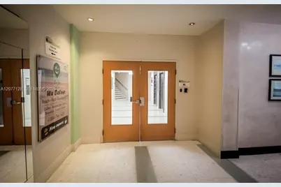 [Address not provided], Hollywood, FL 33019 - Photo 34